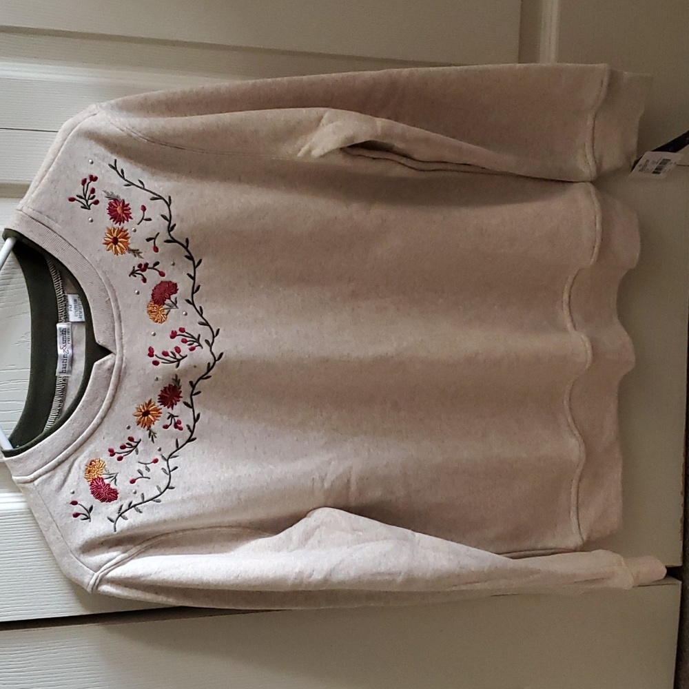 Hasting & Smith embroidered sweatshirt